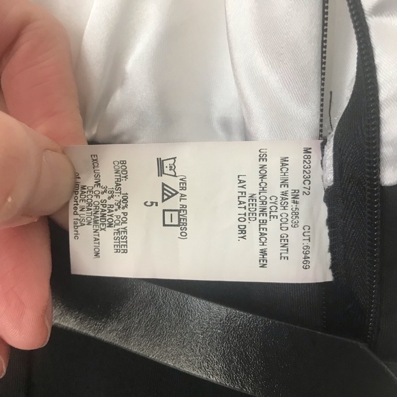 Black and White Speechless Business Dress w Belt - Picture 6 of 6